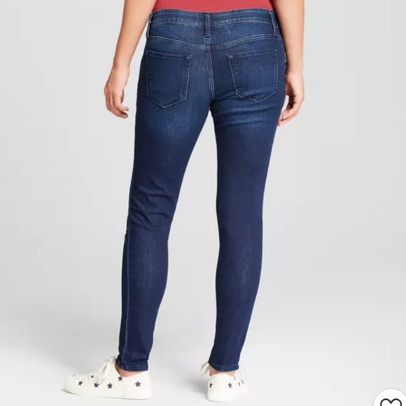 NWOT Isabelle Maternity Jeans - Picture 3 of 11